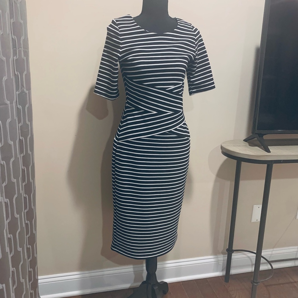 Shelby & Palmer dress, stripped with zigzag torso. Very flattering. New, no tag.